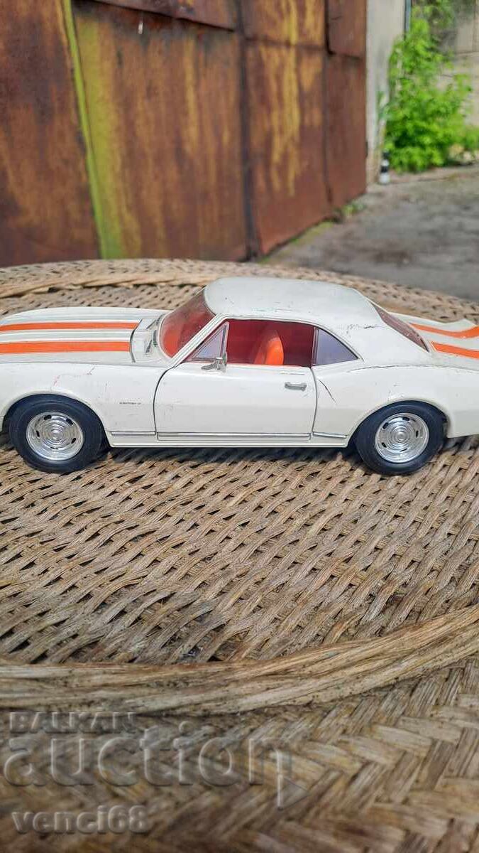 Licitație CHEVROLET CAMARO Z28 - 1/18