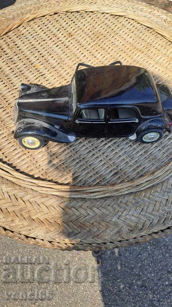 CITROEN-15CV με τιμή € 25.00 | 48.90 BGN