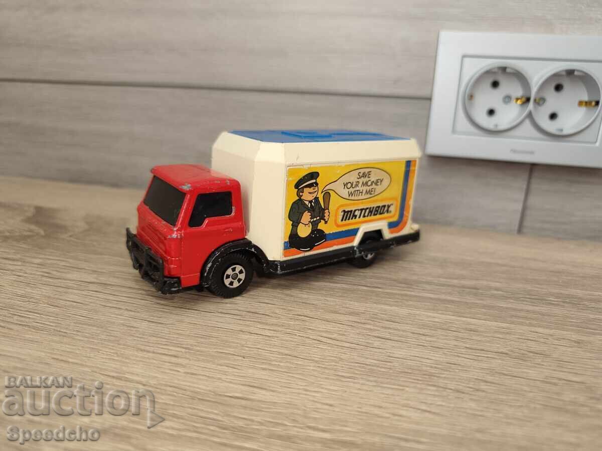 Αγγλικός κουμπαράς Matchbox με τιμή € 6.93 | 13.55 BGN Αγγλικός κουμπαράς Matchbox με τιμή € 6.93 | 13.55 BGN