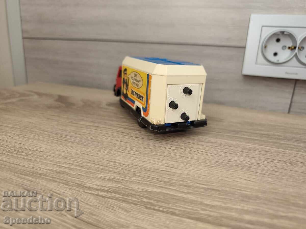 Παράδοση Αγγλικός κουμπαράς Matchbox Παράδοση Αγγλικός κουμπαράς Matchbox