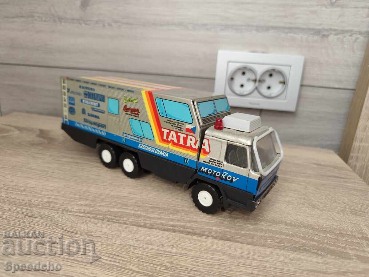 Camionetă de colecție veche TATRA Cehoslovacia cu preț € 14.83 | 29.01 BGN