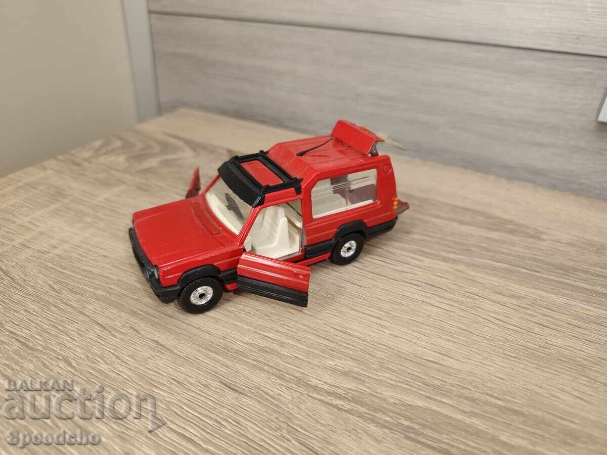 Licitație Mașinuță veche Corgi Matra Rancho MINT