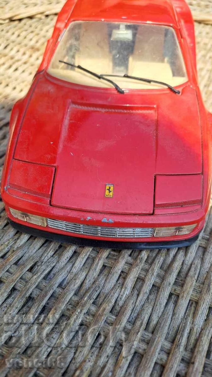 FERRARI-TESTAROSSA 1/18 cu preț € 25.00 | 48.90 BGN