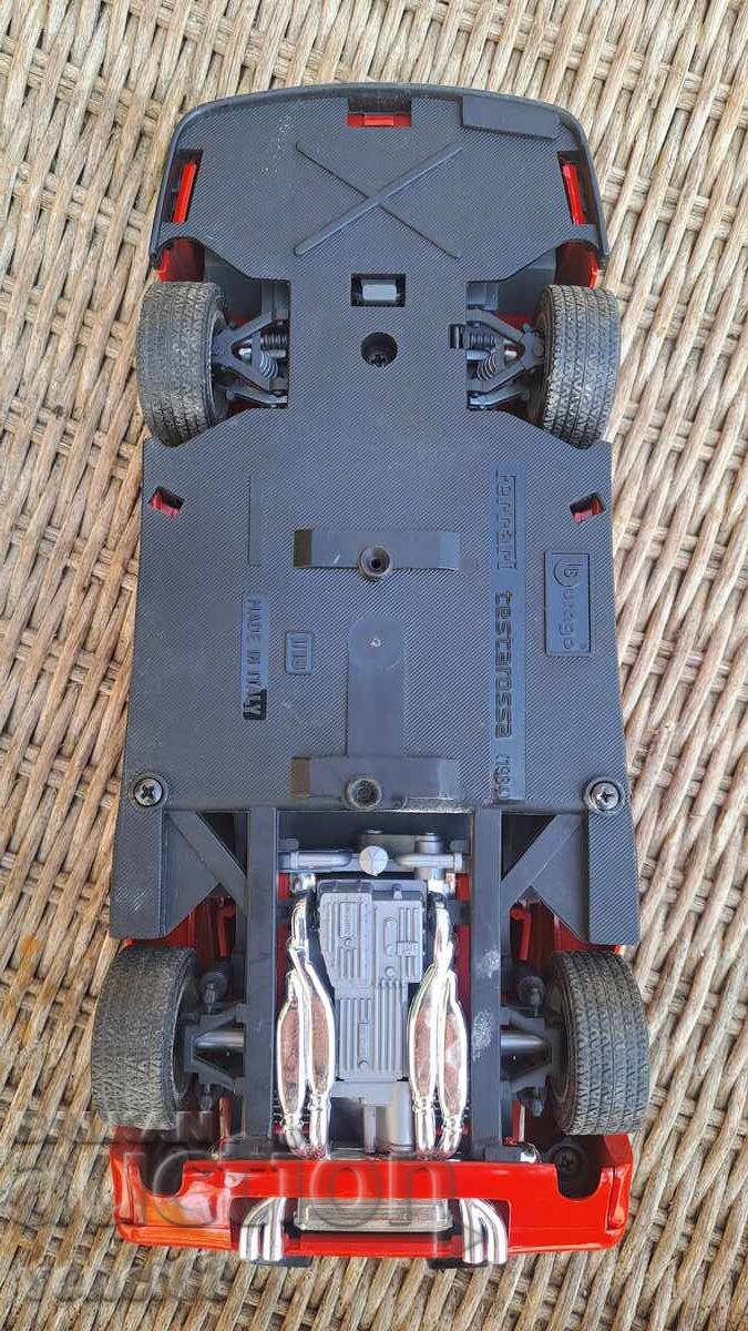 FERRARI-TESTAROSSA 1/18 - 6