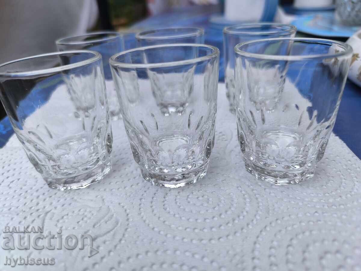Licitație Lot de 6 pahare bulgărești din sticlă din perioada socialistă