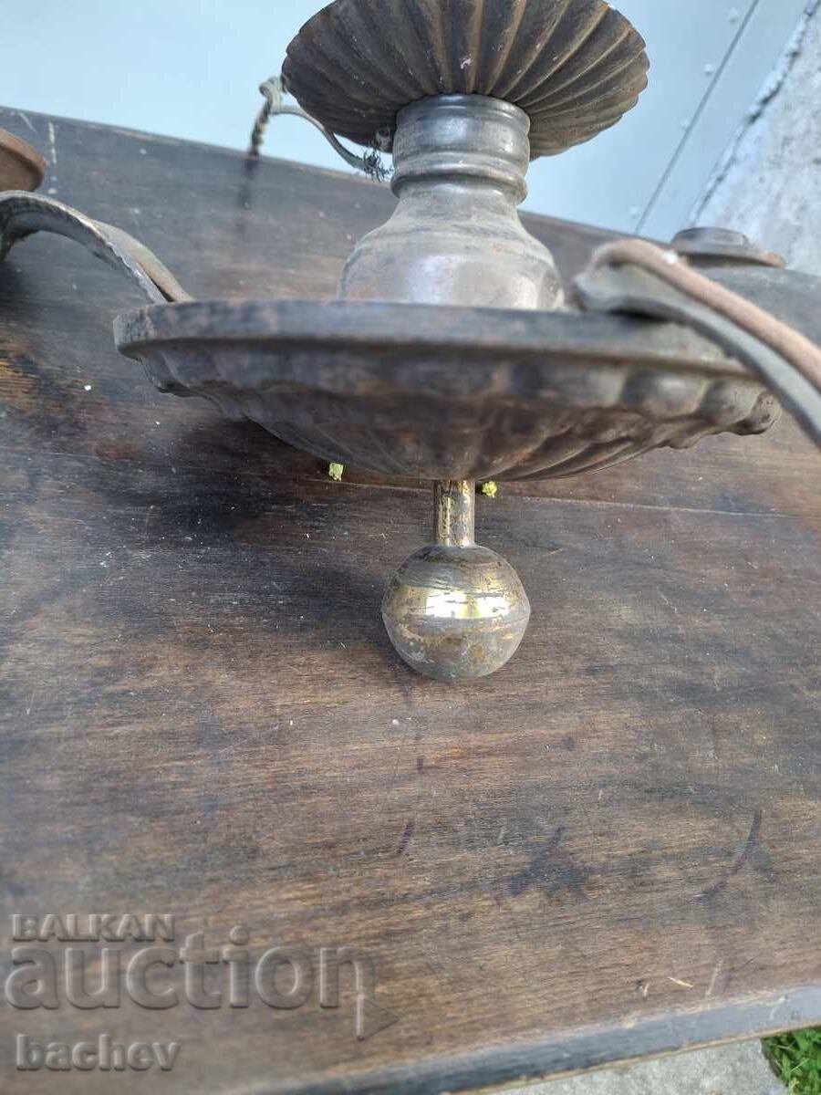 Livrarea Candelabru vechi