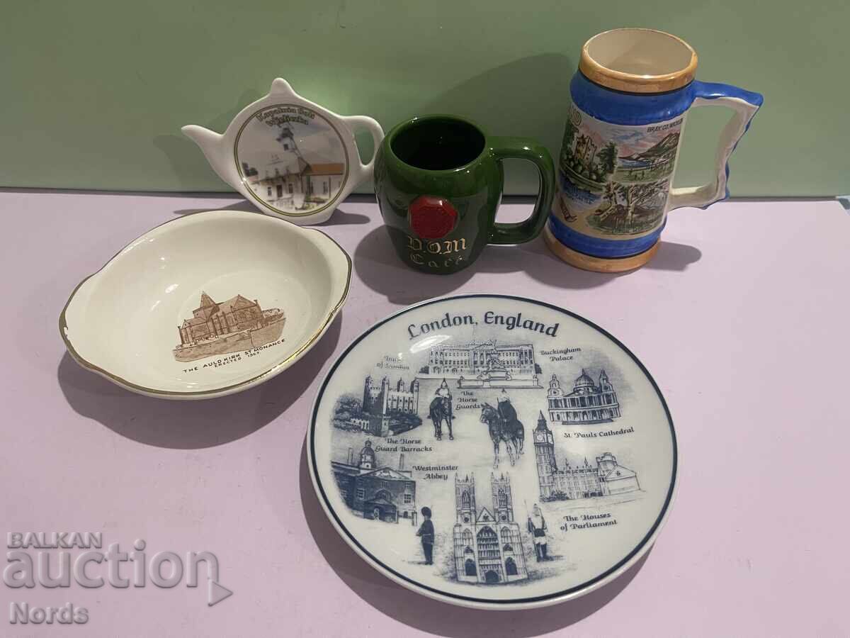 Porcelain lot