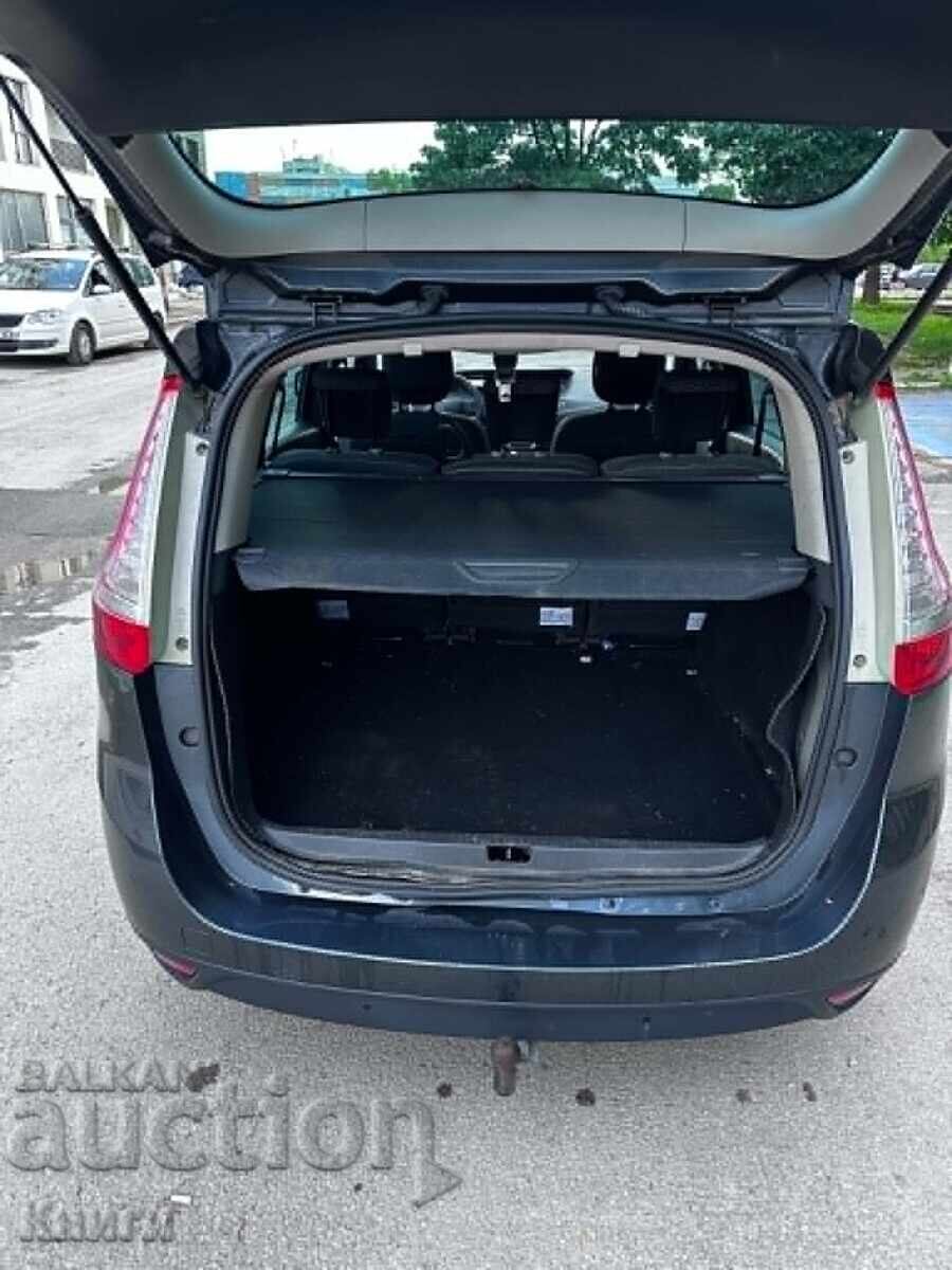 Renault Grand Scenic 1.6 diesel 130 CP 2011 - 7