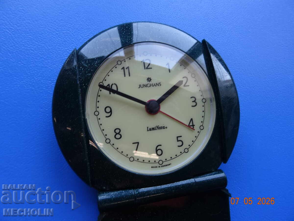 Аукцион КВАРЦОВ ЧАСОВНИК JUNGHANS НАСТОЛЕН
