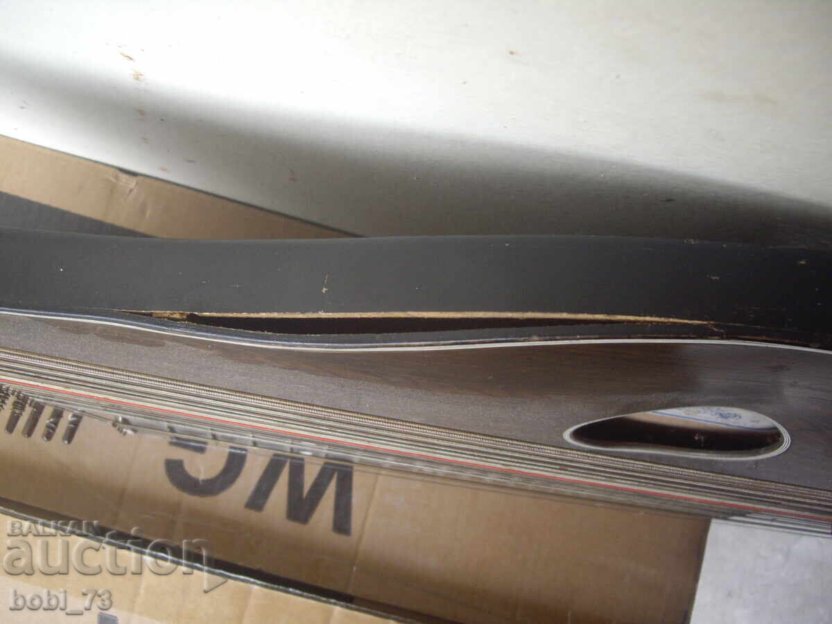 Instrument muzical vechi - țiteră cu preț € 45.00 | 88.01 BGN