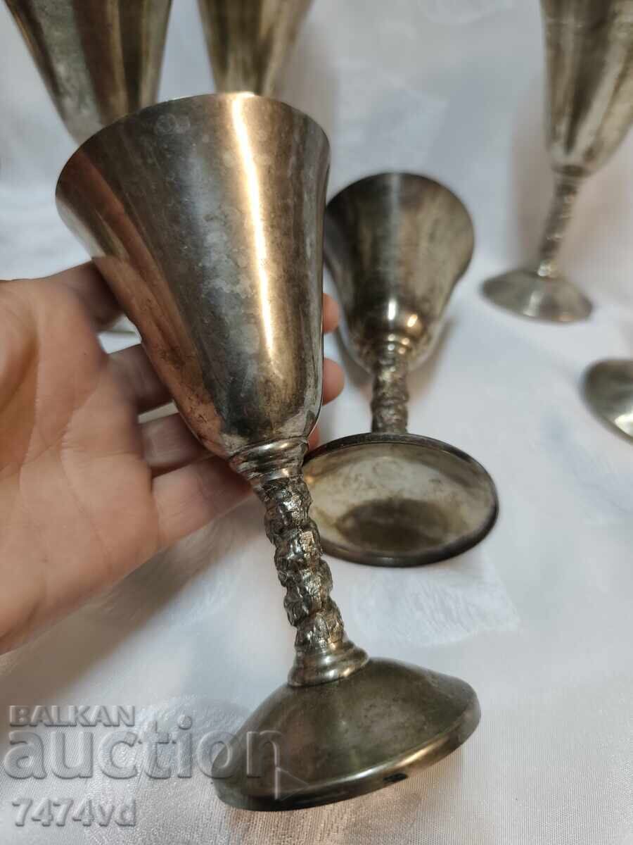 Livrarea Set de 6 cupe înalte argintate cu ornamente