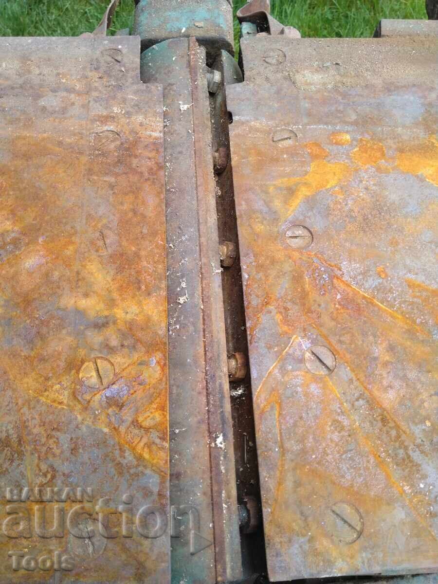 Licitație Abricht, rindeluitoare profesională