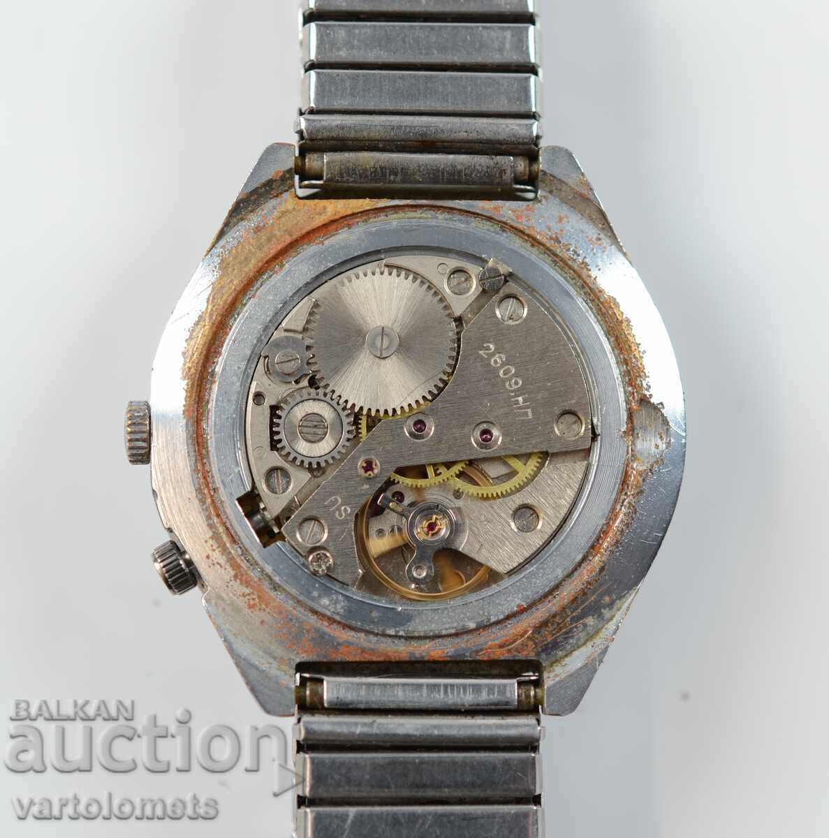 Ceas barbatesc RAKETA URSS - Functioneaza cu preț € 24.00 | 46.94 BGN