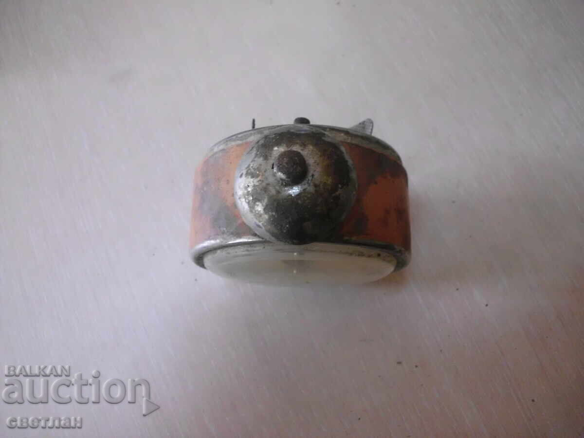 Auction  BZC alarm clock