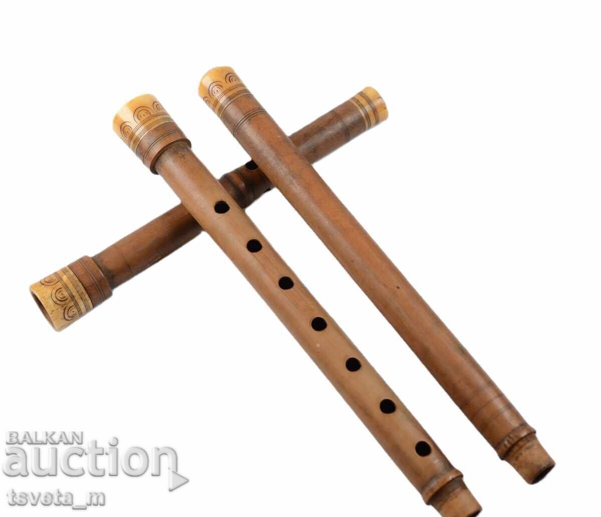 Kaval instrument muzical popular bulgăresc cu preț € 95.00 | 185.80 BGN