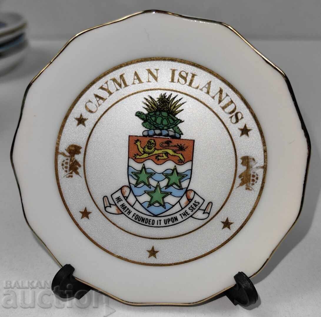 SMALL COLLECTIBLE PORCELAIN PLATE WITH STAND