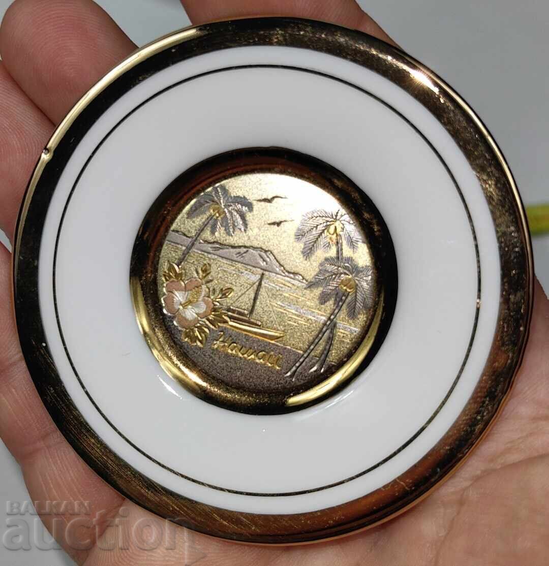 SMALL COLLECTIBLE PORCELAIN PLATE WITH STAND with price € 5.00 | 9.78 BGN