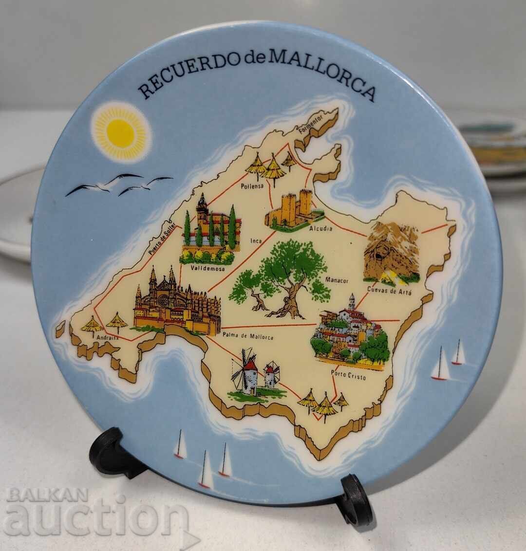 SMALL COLLECTIBLE PORCELAIN PLATE WITH STAND