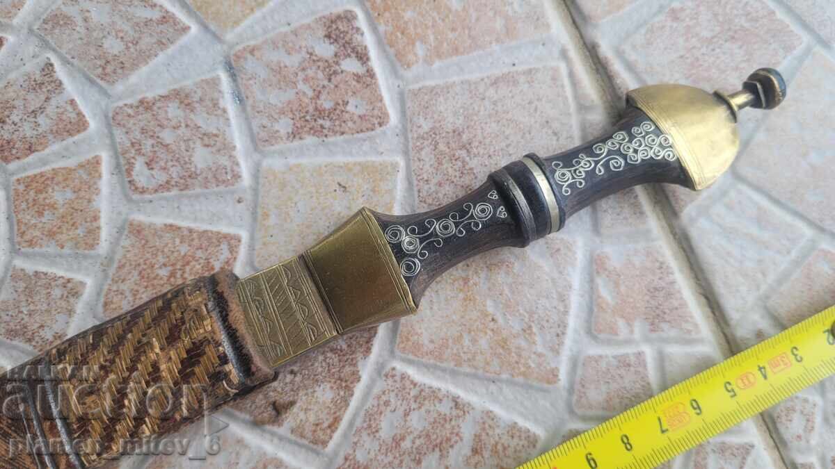 Παράδοση Μαχαίρι, κάμα, στιλέτο. Μαχαίρι Τουαρέγκ