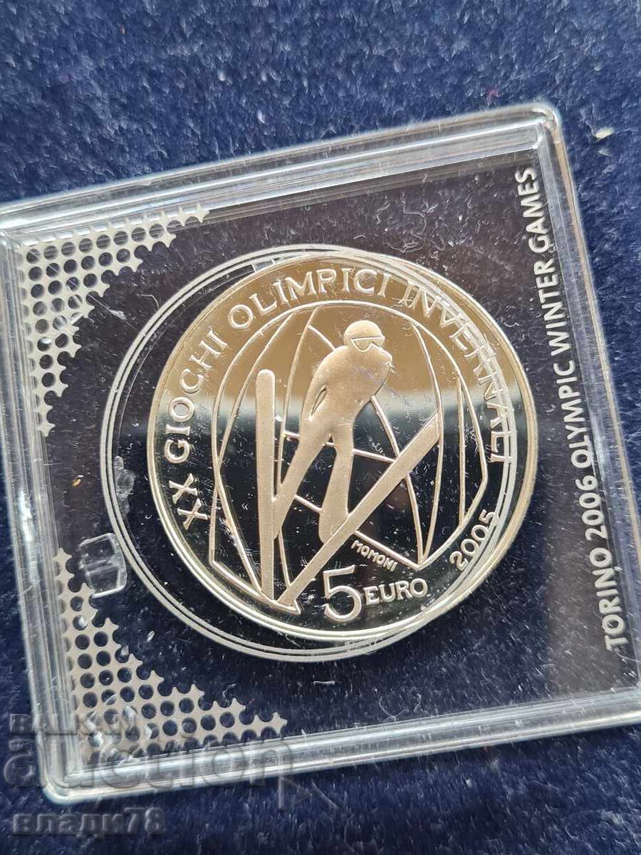 Monedă de argint 5 euro 2005 cu preț € 37.00 | 72.37 BGN