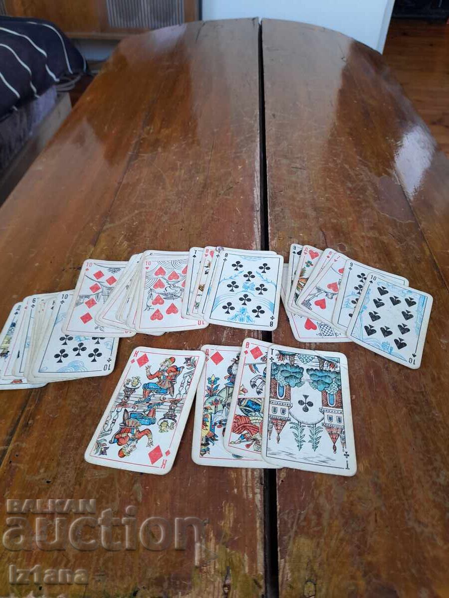 Παλιά τραπουλόχαρτα με τιμή € 26.00 | 50.85 BGN