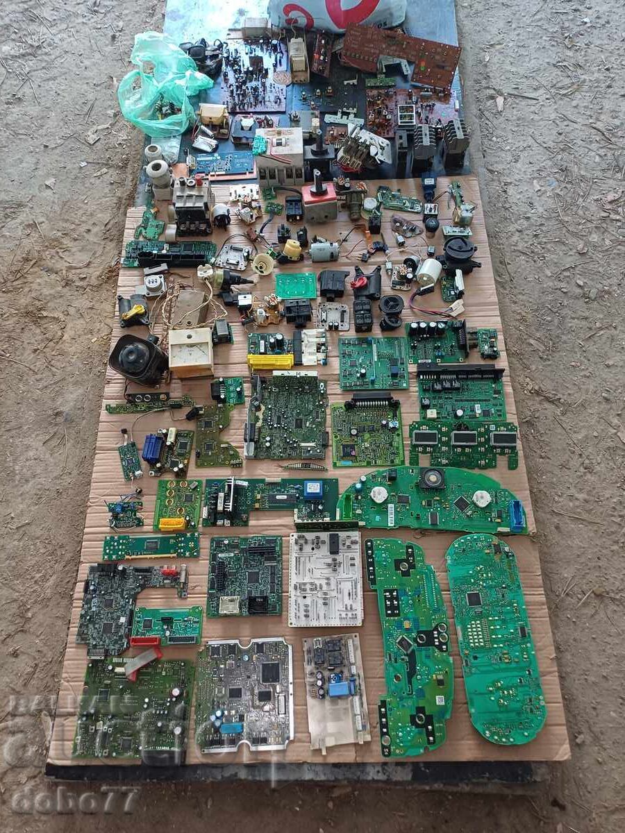 Mega Lot Electronics, E-scrap, transistors, relays, and others