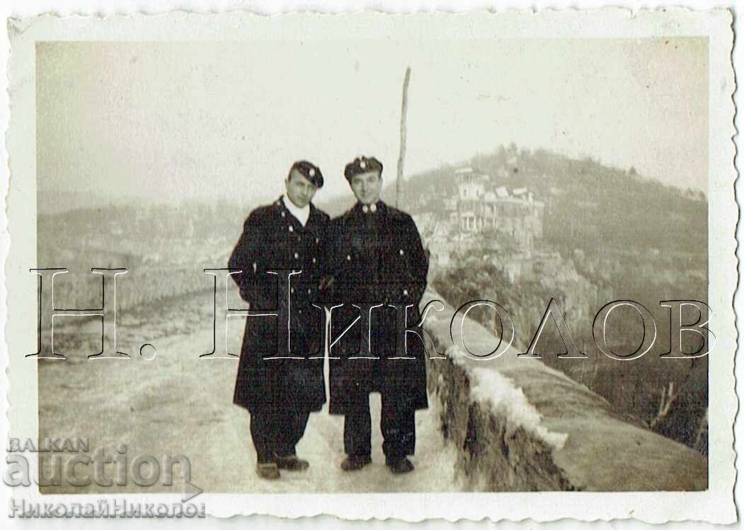 MICĂ FOTOGRAFIE VECHE VELIKO TÂRNOVO TAREVETZ LICEENI J636
