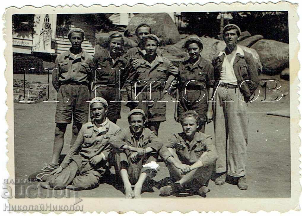 1949 ΜΙΚΡΗ ΠΑΛΙΑ ΦΩΤΟΓΡΑΦΙΑ ΣΟΦΙΑ ΜΠΡΙΓΑΝΤΙΕΡΟΙ ΣΤΗ ΒΙΤΟΣΑ Ζ645