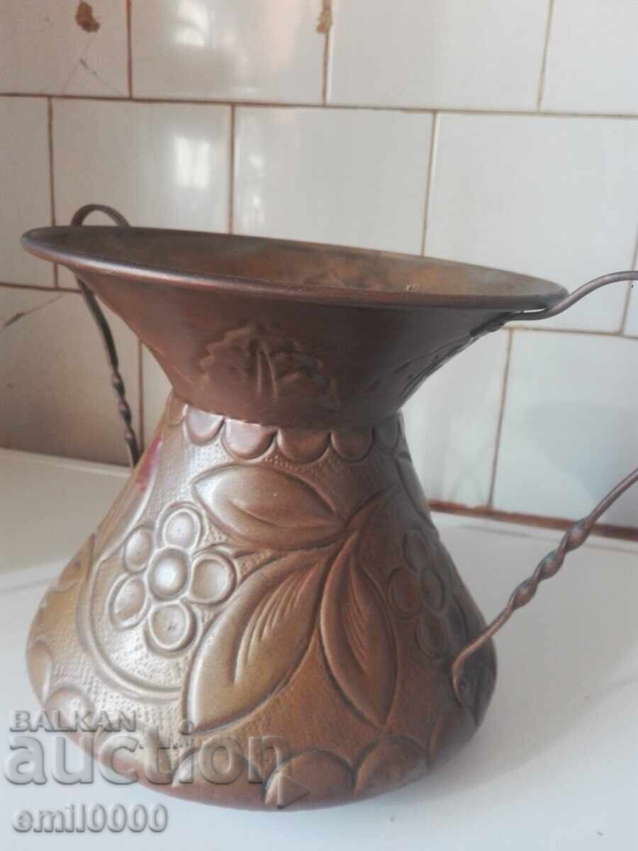 Χάλκινο δοχείο. - 5 Χάλκινο δοχείο. - 5
