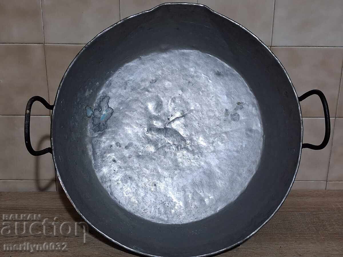 Tava veche de cupru pentru vas de cupru caserola de cupru lutenitsa