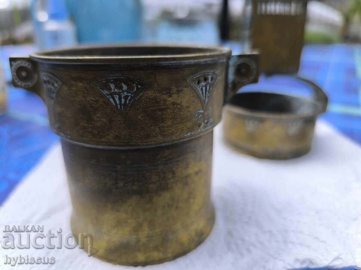 Licitație Lot de trei obiecte metalice importate în stil Art Nouveau, set pentru fumat