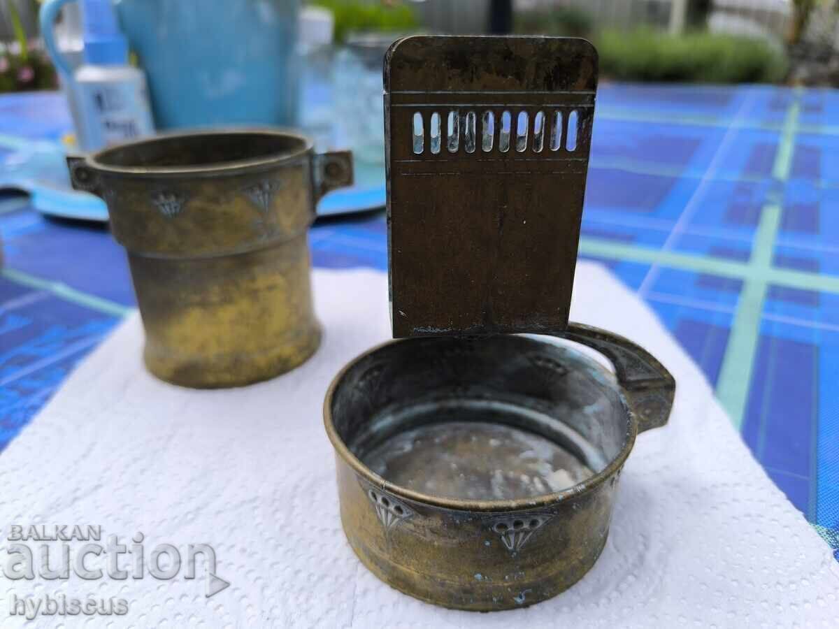 Livrarea Lot de trei obiecte metalice importate în stil Art Nouveau, set pentru fumat