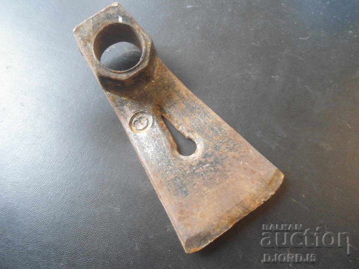 Livrarea Vechiul Tesla, marcaj