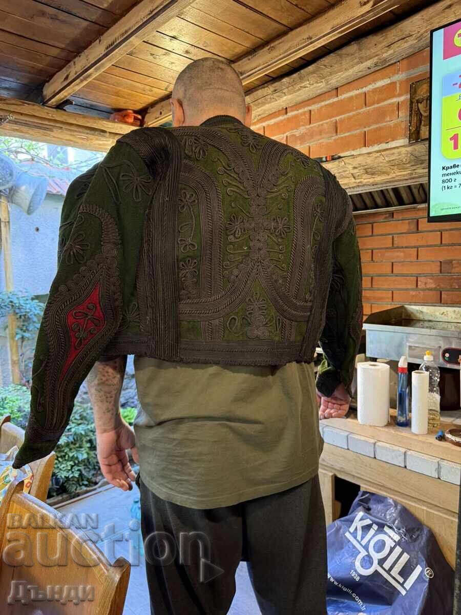 Costum popular bărbătesc anterie și poturi cu preț € 2000.00 | 3911.67 BGN
