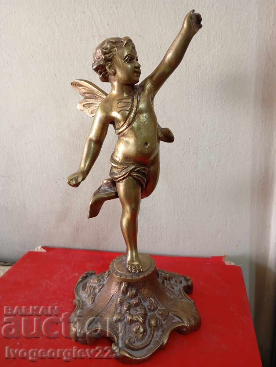 Cupidon din bronz aurit