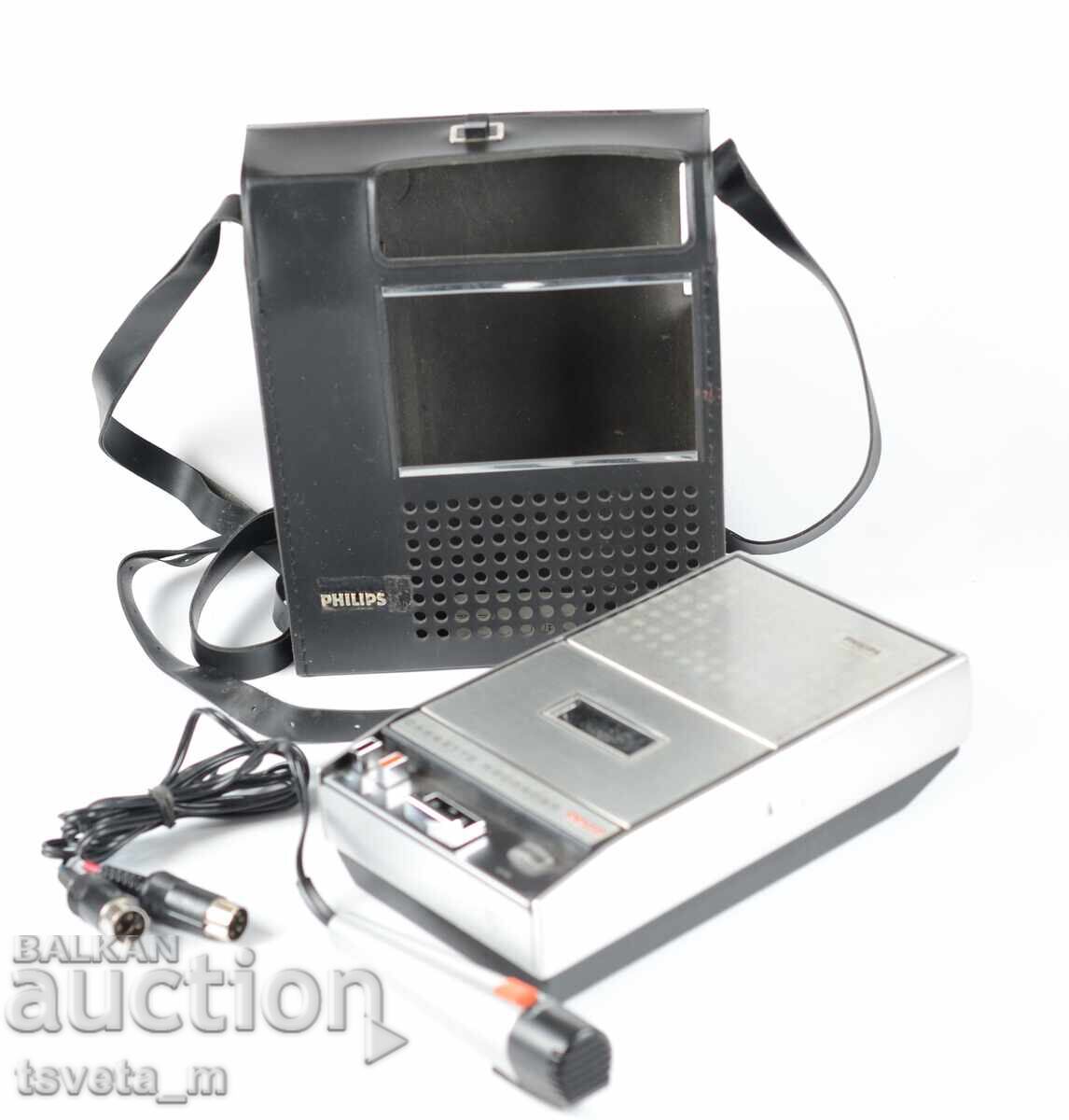 Casetofon portabil Philips 2202 - netestat cu preț € 20.00 | 39.12 BGN