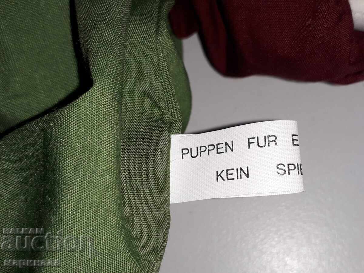 Livrarea PĂPUȘĂ-CLOVN. PORȚELAN, TEXTIL. GERMANIA Livrarea PĂPUȘĂ-CLOVN. PORȚELAN, TEXTIL. GERMANIA