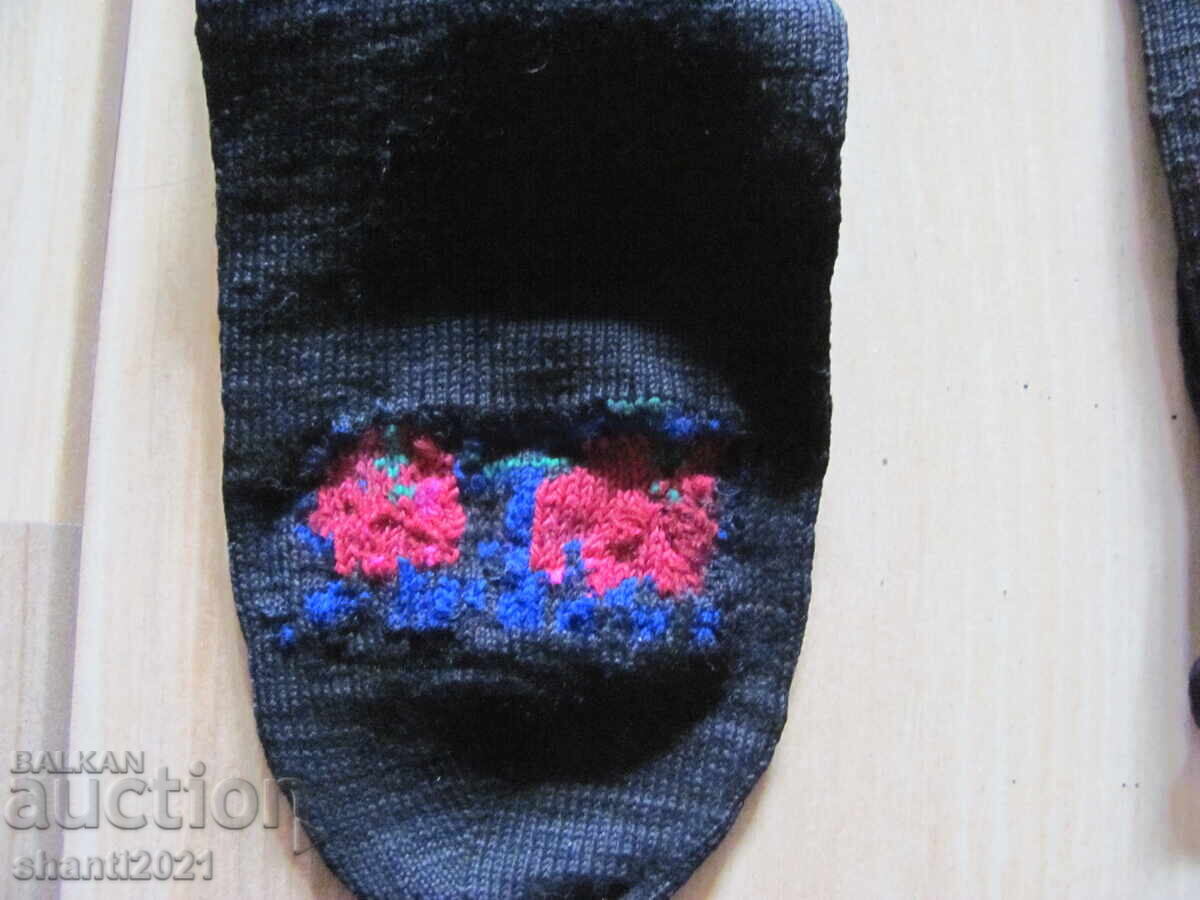 Delivery of 19th century knitted socks for folk costume cotton and wool Delivery of 19th century knitted socks for folk costume cotton and wool