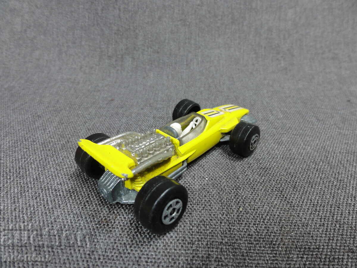 Livrarea MAȘINUȚĂ METALICĂ RETRO VECHE FORMULA I MATCHBOX ENGLAND