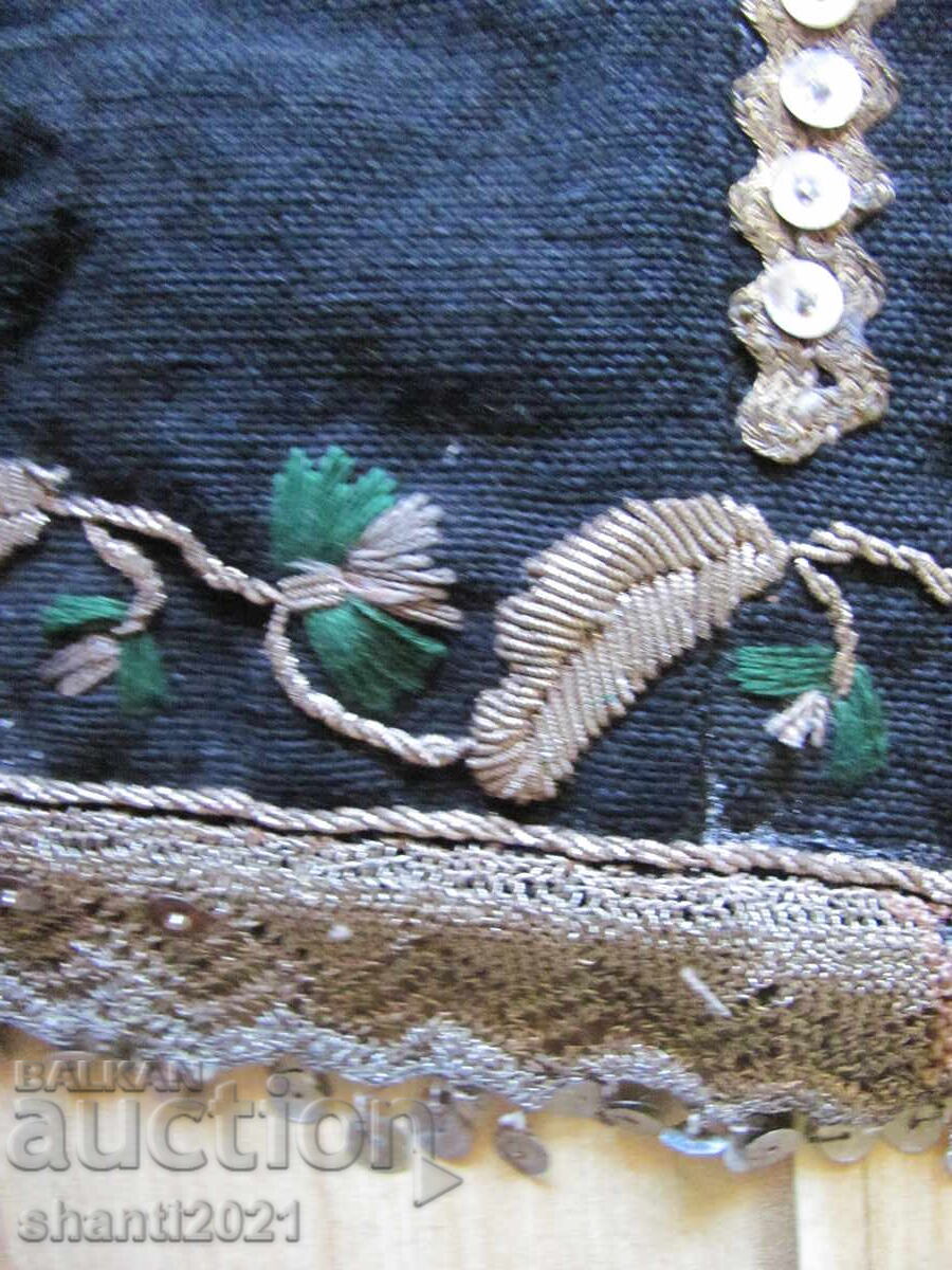 Delivery of 19th century women's folk costume, gold wire and sequins
