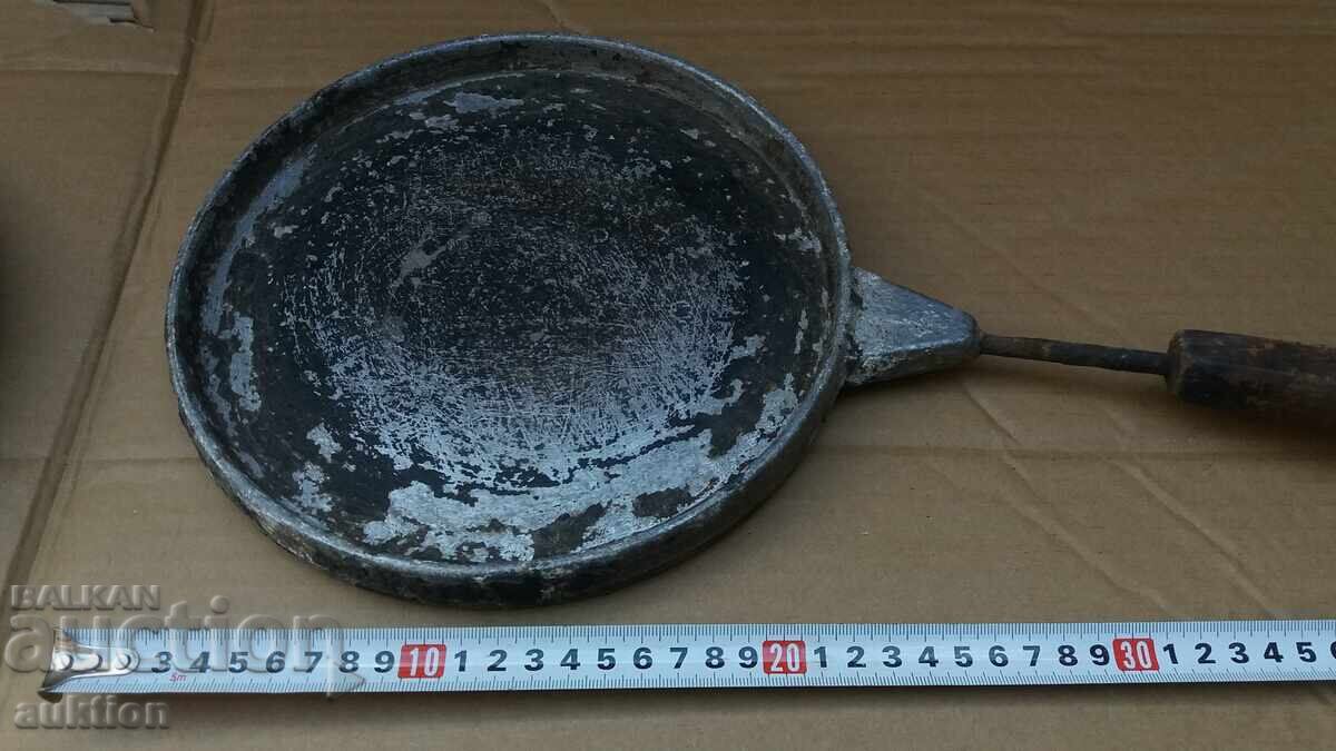 Auction  OLD SACH FOR KATMI, PANCAKES