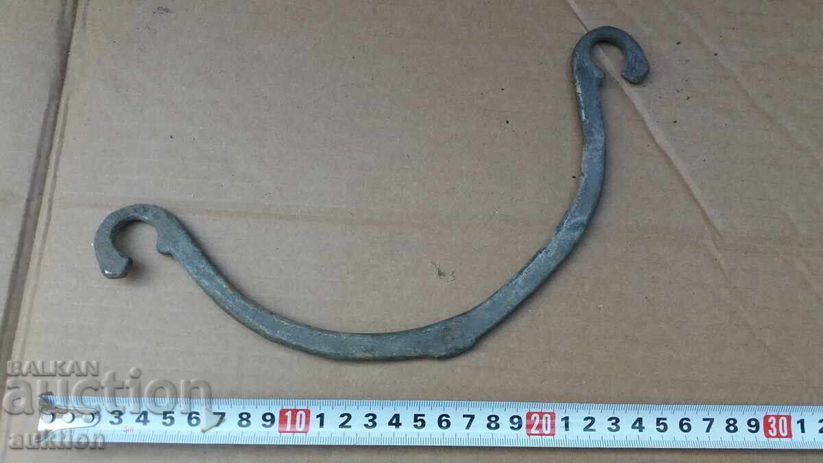 MÂNER DIN BRONZ FORJAT ÎN STILUL RENAȘTERII DIN CUPRU - 6