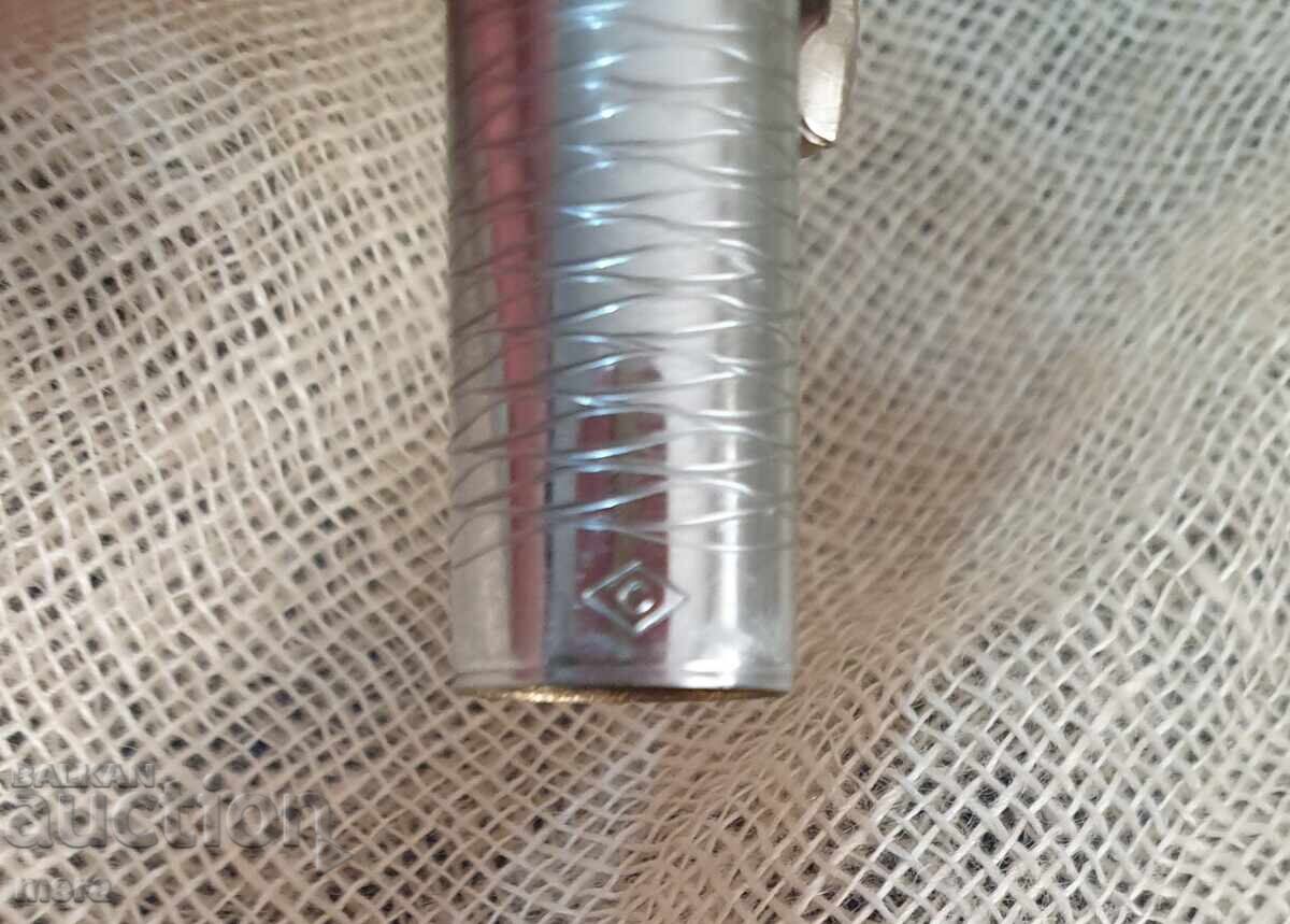 Livrarea Stilou clasic cu cerneală și pompă "SOYUZ" Livrarea Stilou clasic cu cerneală și pompă "SOYUZ"