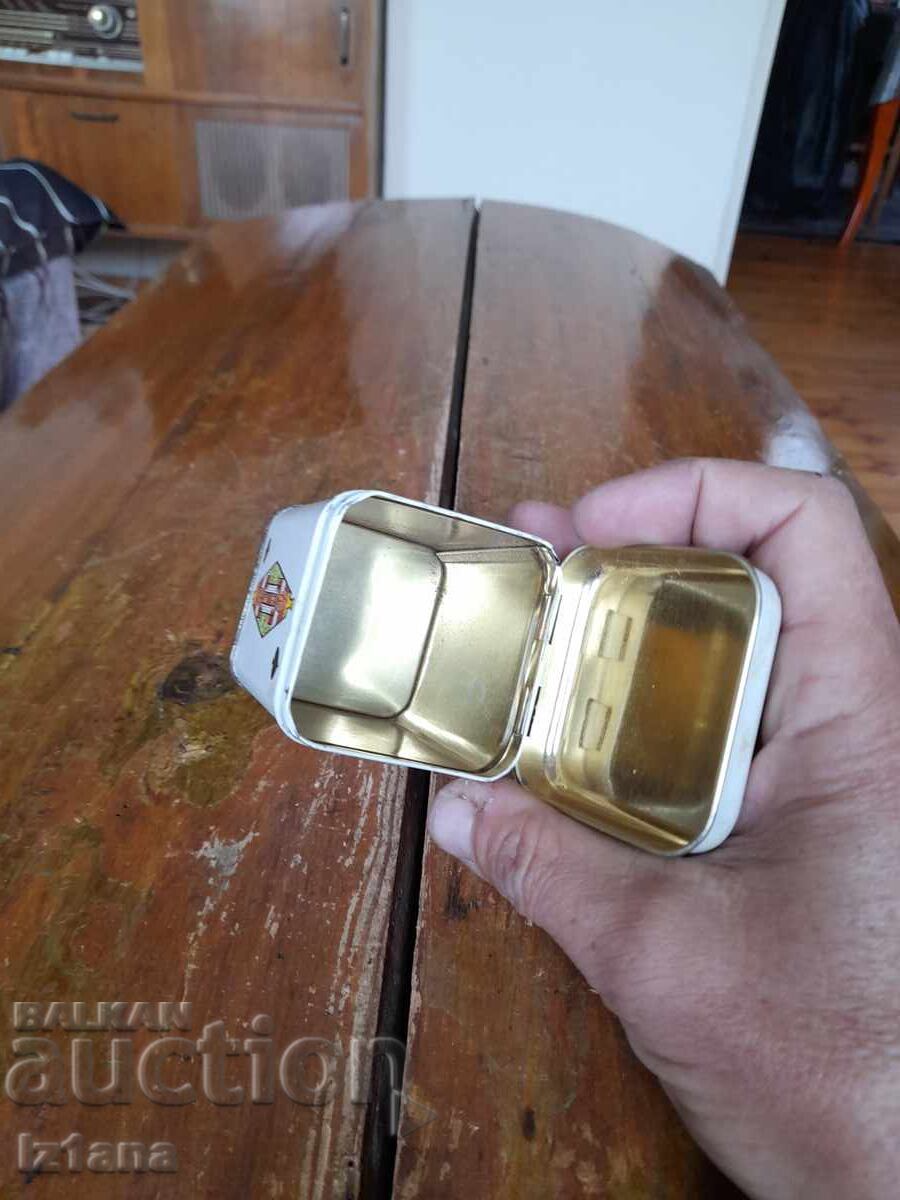 Cutie metalică veche pentru cărți - 5