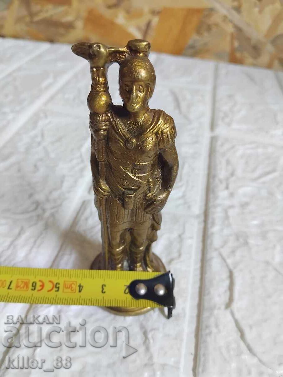 Livrarea Figurină masivă din bronz