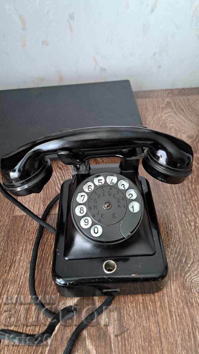 Bakelite telephone from the royal era Mix & Genest AG- 1936