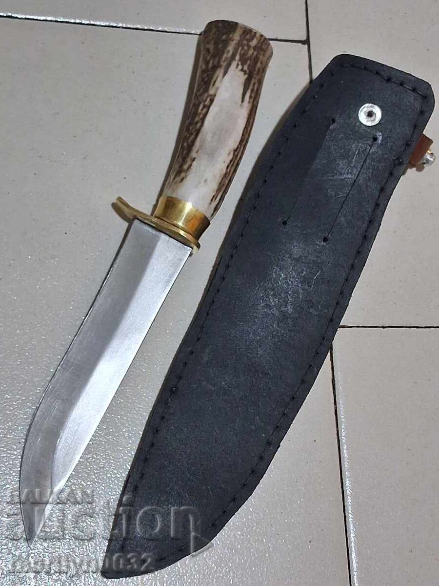 Delivery of Hunting knife with sheath, deer antler handle
