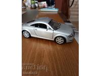 Количка Ауди/Audi Revell 1:18