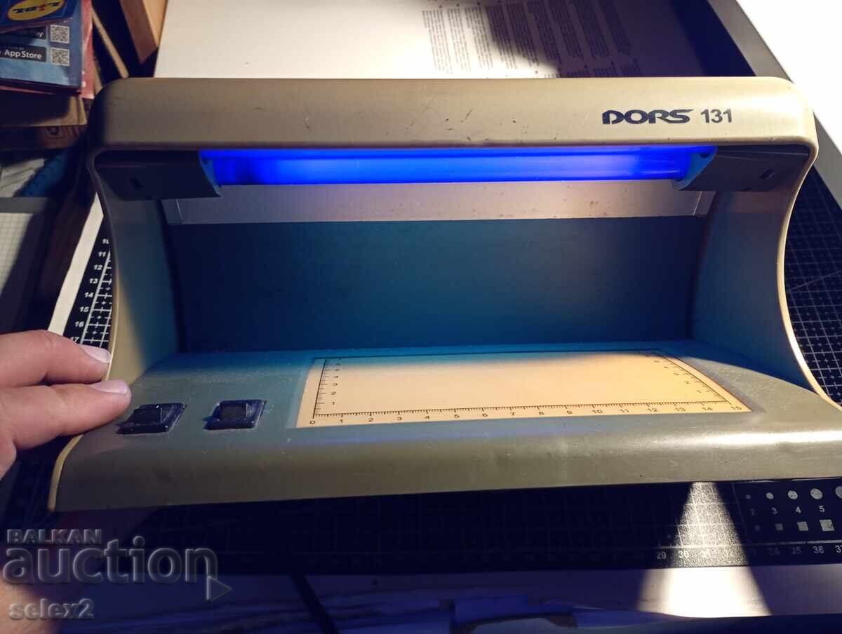Livrarea Detector de bancnote false - DORS 131