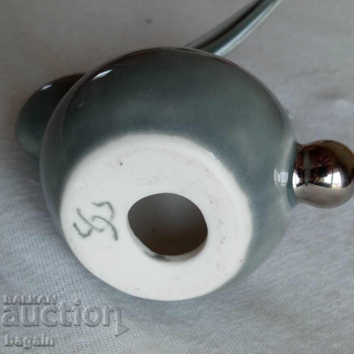 Statuetă din porțelan de marcă cu preț € 20.00 | 39.12 BGN